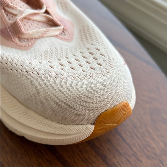 New HOKA Kawana Cream and Pink Running Shoes - Picture 7 of 7